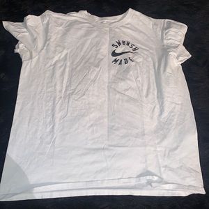 Nike t-shirt